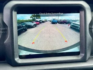 Jeep Wrangler Unlimited 2022 4x4 Sahara Altitude 4 puertas SUV