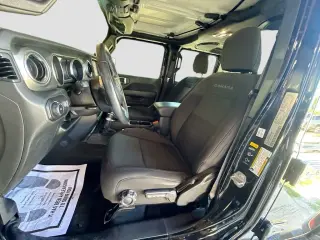 Jeep Wrangler Unlimited 2022 4x4 Sahara 4 puertas SUV