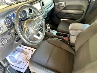 Jeep Wrangler Unlimited 2022 4x4 Sahara 4 puertas SUV