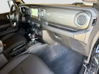 Jeep Wrangler Unlimited 2022 4x4 Sahara 4 puertas SUV