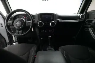 Jeep Wrangler JK Unlimited 2018 4x4 Sahara 4 puertas SUV