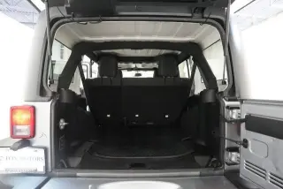 Jeep Wrangler JK Unlimited 2018 4x4 Sahara 4 puertas SUV