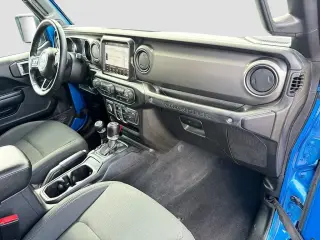 Jeep Wrangler Unlimited 2022 4x4 Sport Altitude 4 puertas SUV