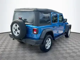 Jeep Wrangler Unlimited 2022 4x4 Sport Altitude 4 puertas SUV