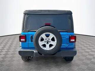 Jeep Wrangler Unlimited 2022 4x4 Sport Altitude 4 puertas SUV