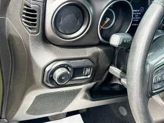 Jeep Wrangler 2023 4x4 Sport 4 puertas SUV