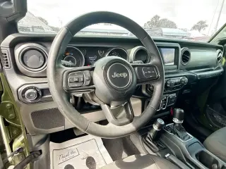 Jeep Wrangler 2023 4x4 Sport 4 puertas SUV