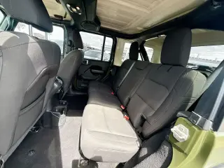 Jeep Wrangler 2023 4x4 Sport 4 puertas SUV