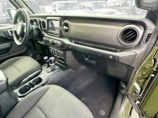 Jeep Wrangler 2023 4x4 Sport 4 puertas SUV