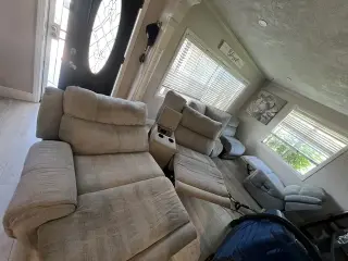 Sofa Cleaning Services🛋️