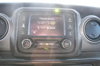 Jeep Wrangler Unlimited 2021 4x4 Freedom 4 puertas SUV