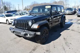 Jeep Wrangler Unlimited 2021 4x4 Freedom 4 puertas SUV