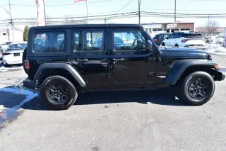 Jeep Wrangler Unlimited 2021 4x4 Freedom 4 puertas SUV