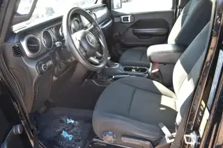 Jeep Wrangler Unlimited 2021 4x4 Freedom 4 puertas SUV