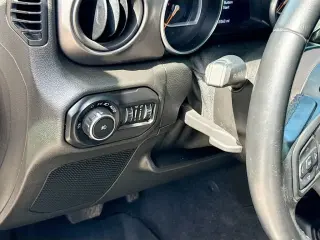 Jeep Wrangler Unlimited 2021 4x4 Sport 4 puertas SUV