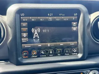 Jeep Wrangler Unlimited 2021 4x4 Sport 4 puertas SUV