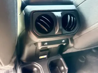 Jeep Wrangler Unlimited 2021 4x4 Sport 4 puertas SUV