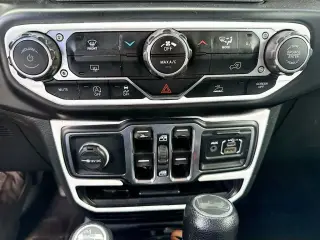Jeep Wrangler Unlimited 2022 4x4 Sport 4 puertas SUV