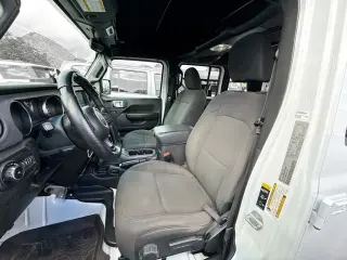 Jeep Wrangler Unlimited 2022 4x4 Sport 4 puertas SUV