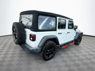 Jeep Wrangler Unlimited 2022 4x4 Sport 4 puertas SUV