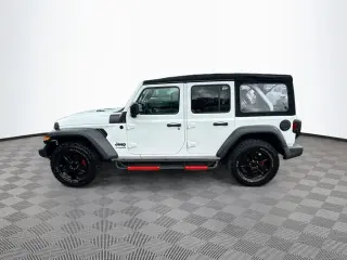Jeep Wrangler Unlimited 2022 4x4 Sport 4 puertas SUV