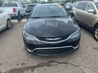 Chrysler 200 2016 Limited 4 puertas Sedan