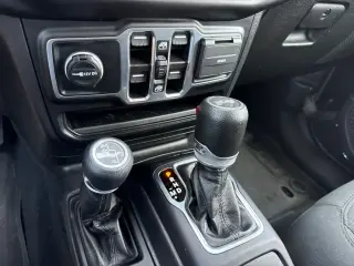 Jeep Wrangler 2023 4x4 Sport 4 puertas SUV