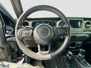 Jeep Wrangler Unlimited 2022 4x4 Sport 4 puertas SUV