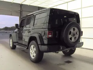 Jeep Wrangler Unlimited 2022 4x4 Jeep Beach Edition 4 puertas SUV