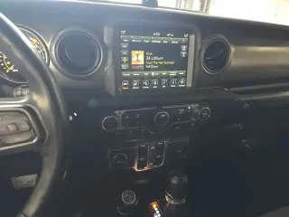 Jeep Wrangler Unlimited 2022 4x4 Jeep Beach Edition 4 puertas SUV