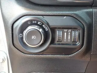 Jeep Wrangler Unlimited 2022 4x4 Sport 4 puertas SUV