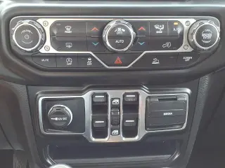 Jeep Wrangler Unlimited 2022 4x4 Sport 4 puertas SUV
