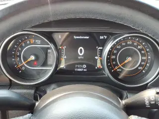 Jeep Wrangler Unlimited 2022 4x4 Sport 4 puertas SUV
