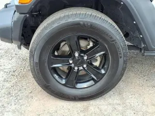 Jeep Wrangler Unlimited 2022 4x4 Sport 4 puertas SUV