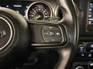 Jeep Wrangler Unlimited 2018 4x4 Sport 4 puertas SUV (lanzamiento a mitad de año)