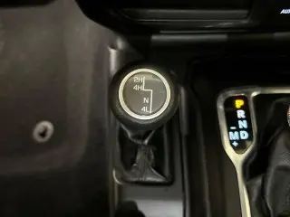 Jeep Wrangler Unlimited 2018 4x4 Sport 4 puertas SUV (lanzamiento a mitad de año)