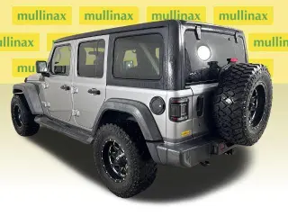 Jeep Wrangler Unlimited 2018 4x4 Sport 4 puertas SUV (lanzamiento a mitad de año)