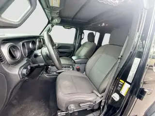 Jeep Wrangler 2023 4x4 Sport 4 puertas SUV