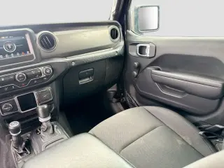 Jeep Wrangler 2023 4x4 Sport 4 puertas SUV