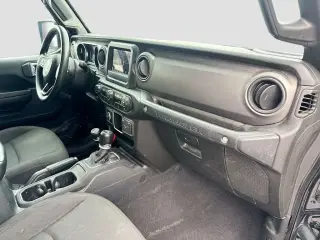 Jeep Wrangler 2023 4x4 Sport 4 puertas SUV