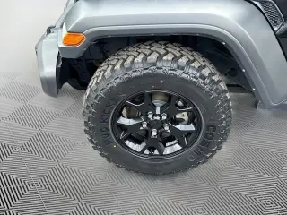 Jeep Wrangler 2023 4x4 Sport 4 puertas SUV