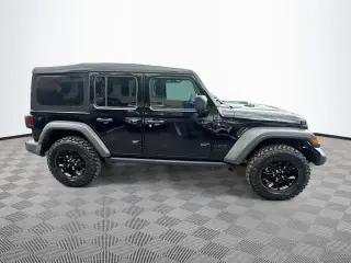 Jeep Wrangler 2023 4x4 Sport 4 puertas SUV