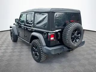Jeep Wrangler 2023 4x4 Sport 4 puertas SUV