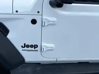 Jeep Wrangler Unlimited 2022 4x4 Sport 4 puertas SUV