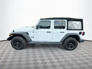 Jeep Wrangler Unlimited 2022 4x4 Sport 4 puertas SUV