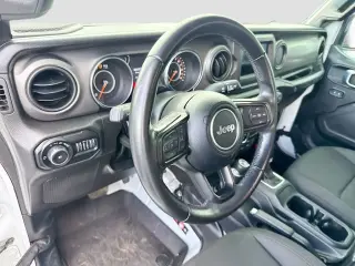 Jeep Wrangler Unlimited 2022 4x4 Sport 4 puertas SUV