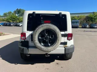 Jeep Wrangler Unlimited 2014 4x4 Sahara 4 puertas SUV