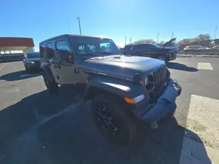 Jeep Wrangler Unlimited 2022 4x4 Sport 4 puertas SUV