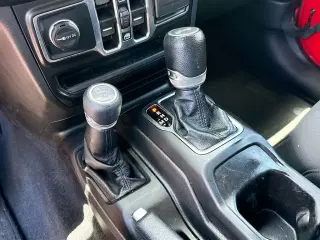 Jeep Wrangler Unlimited 2022 4x4 Jeep Beach Edition 4 puertas SUV