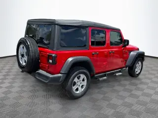 Jeep Wrangler Unlimited 2022 4x4 Jeep Beach Edition 4 puertas SUV